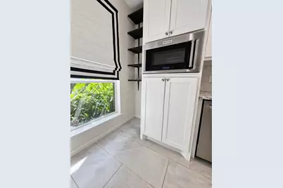 1201 McDuffie Street #118, Houston, TX 77019 - Photo 7