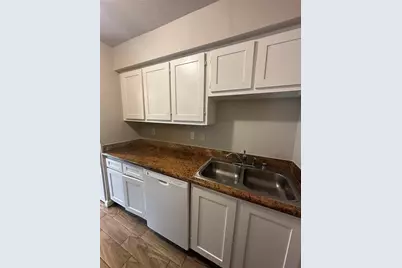 10004 Westview #A, Houston, TX 77055 - Photo 7