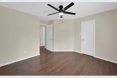 122 N N Camelia Grove Circle, The Woodlands, TX 77382 - Photo 19