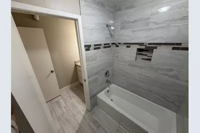 5823 Silver Forest Drive, Houston, TX 77092 - Photo 13