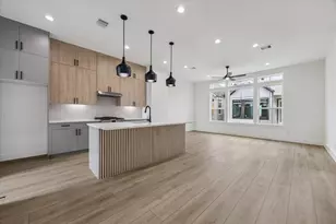 752 Curtin St, Houston, TX 77018 - Photo 3