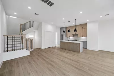 752 Curtin Street, Houston, TX 77018 - Photo 9