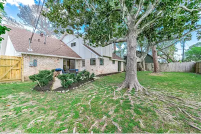 2506 Swan Court, Houston, TX 77058 - Photo 29