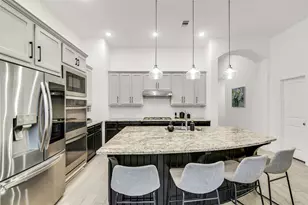 247 Sky Top Dr, Montgomery, TX 77316 - Photo 7