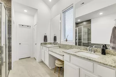 247 Sky Top Drive, Montgomery, TX 77316 - Photo 17
