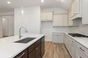 4730 Cascade Waters Ln, Fulshear, TX 77441 - Photo 5