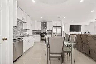 15707 Crooked Arrow Dr, Sugar Land, TX 77498 - Photo 13