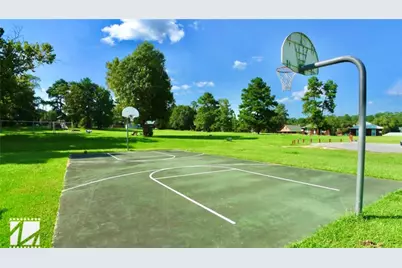 187 N Forest Drive, Huntsville, TX 77340 - Photo 11