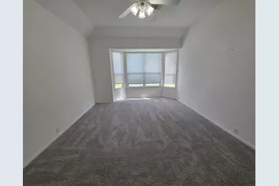 9005 Sundown Drive, Pearland, TX 77584 - Photo 11