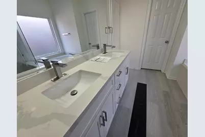 9005 Sundown Drive, Pearland, TX 77584 - Photo 13