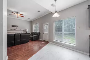 3306 Autumn Forest Dr, Pearland, TX 77584 - Photo 11