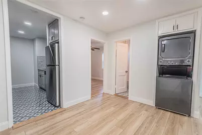 2303 Rosewood Street #2, Houston, TX 77004 - Photo 9