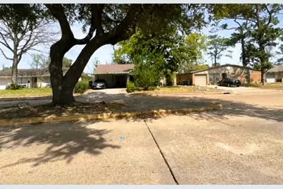 7613 Parker Road, Houston, TX 77016 - Photo 3