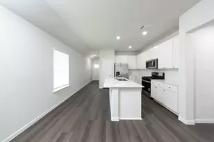 15435 Woody Hvn Dr, Conroe, TX 77302 - Photo 3
