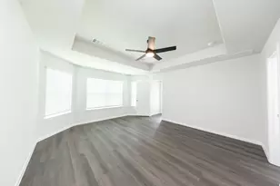 15435 Woody Hvn Dr, Conroe, TX 77302 - Photo 9