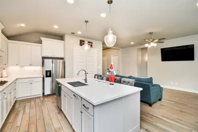 5042 Albany Shores Lane, Fulshear, TX 77441 - Photo 21