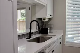 14 Redberry Ct, The Woodlands, TX 77381 - Photo 5