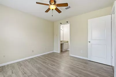 18800 Egret Bay Boulevard #1007, Webster, TX 77058 - Photo 9