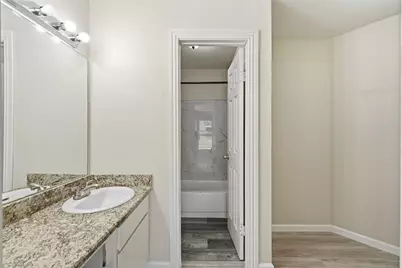 18800 Egret Bay Boulevard #1007, Webster, TX 77058 - Photo 11