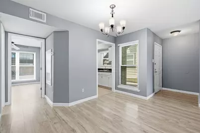 18800 Egret Bay Boulevard #1007, Webster, TX 77058 - Photo 5