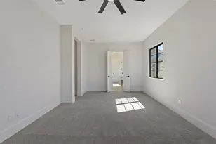 3243 Royal Oaks Holw Ln, Houston, TX 77082 - Photo 11