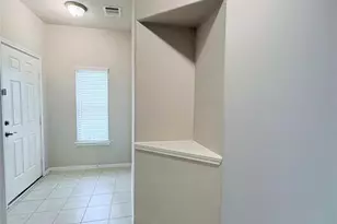 6409 Hollock Meadows Ln, Houston, TX 77048 - Photo 17