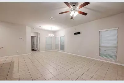 6409 Hollock Meadows Lane, Houston, TX 77048 - Photo 19