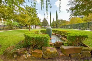 815 Garden Rose Ln, Houston, TX 77018 - Photo 29
