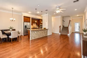 815 Garden Rose Ln, Houston, TX 77018 - Photo 3
