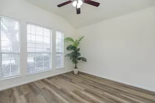 16518 Pademelon Dr, Sugar Land, TX 77498 - Photo 15