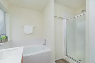 16518 Pademelon Dr, Sugar Land, TX 77498 - Photo 11