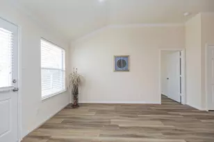 16518 Pademelon Dr, Sugar Land, TX 77498 - Photo 7