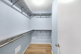 9800 Pagewood Ln, Houston, TX 77042 - Photo 23