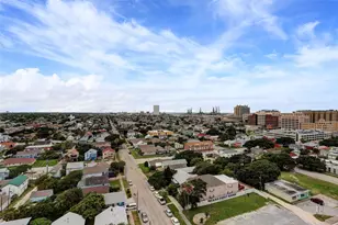 500 Seawall Blvd, Galveston, TX 77550 - Photo 15