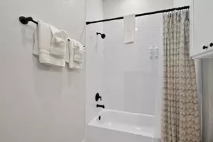 2503 103rd St, Galveston, TX 77554 - Photo 23