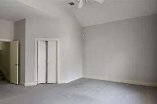 9821 Meredith Elise Ct, Houston, TX 77025 - Photo 19