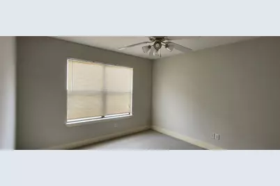 9821 Meredith Elise Court, Houston, TX 77025 - Photo 23