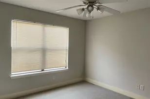 9821 Meredith Elise Ct, Houston, TX 77025 - Photo 23