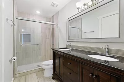 18800 Egret Bay Boulevard #102, Webster, TX 77058 - Photo 21