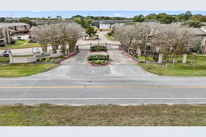 18800 Egret Bay Boulevard #102, Webster, TX 77058 - Photo 7