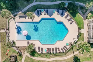 6300 Seawall Blvd, Galveston, TX 77551 - Photo 21