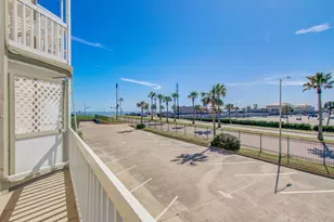 6300 Seawall Blvd, Galveston, TX 77551 - Photo 17
