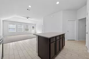 2122 Artic Loon Dr Dr, Conroe, TX 77385 - Photo 9