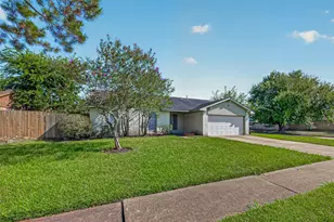 9850 Sagebud Ln, Houston, TX 77089 - Photo 1
