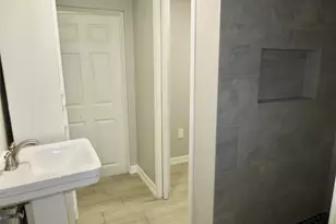2204 Parker Rd, Houston, TX 77093 - Photo 3