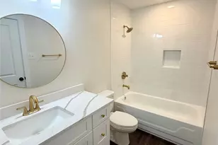 18617 Egret Bay Blvd, Webster, TX 77058 - Photo 9