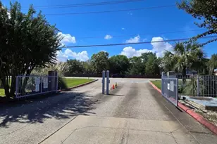 18617 Egret Bay Blvd, Webster, TX 77058 - Photo 17