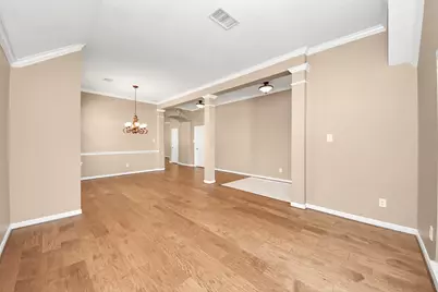 731 Avery Drive, Sugar Land, TX 77479 - Photo 7