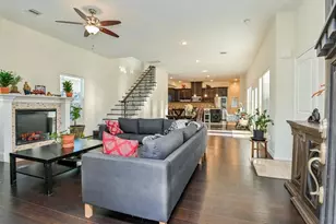 4433 Pease, Houston, TX 77023 - Photo 25