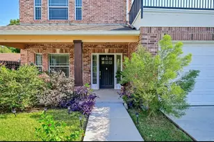 4433 Pease, Houston, TX 77023 - Photo 3